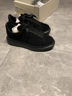 Alexander mcqueen, Ophalen of Verzenden, Zo goed als nieuw, Zwart