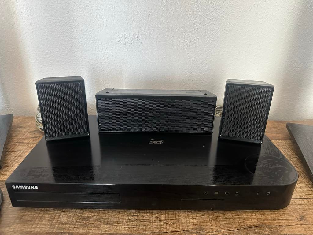 Samsung HT-J4530 Home Cinema Set, Audio, Tv en Foto, Home Cinema-sets, Gebruikt, Blu-ray-speler, 70 watt of meer, 5.1-systeem
