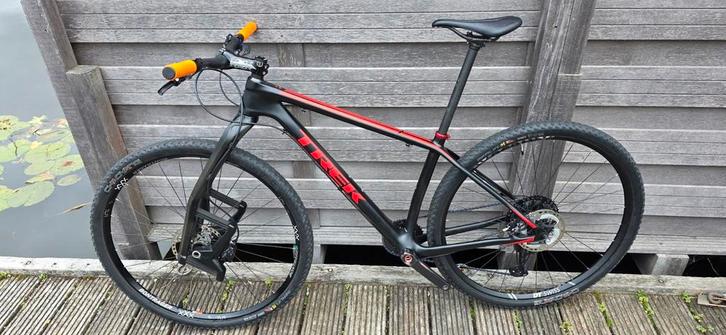 TREK SUPERFLY CARBON 8KG, 29inch, Fietsen en Brommers, Fietsen | Mountainbikes en ATB, Zo goed als nieuw, Trek, Ophalen