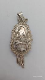 Antieke Zilveren Hanger - Mutsenbel, Ophalen of Verzenden, Zilver, Zilver, Overige voorstellingen