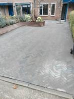Stratenmaker, Diensten en Vakmensen, Tuinmannen en Stratenmakers, Bestrating