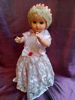 Mooie oude kermis pop, Verzamelen, Poppen, Ophalen of Verzenden, Zo goed als nieuw, Pop