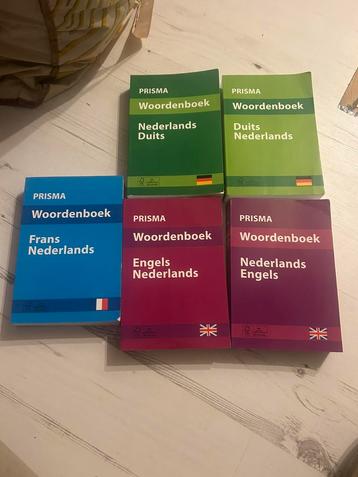 5 prisma woordenboeken beschikbaar voor biedingen