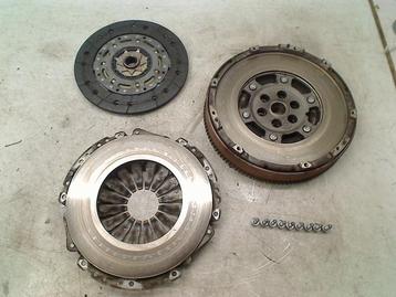 VLIEGWIEL Abarth 500 / 595 / 695 (01-2008/-) (55217579) beschikbaar voor biedingen