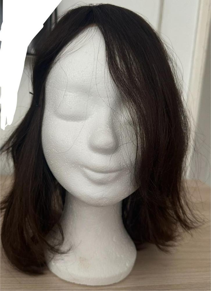 Twee luxe haarwerken van Margel écht haar, bijna nieuw, Sieraden, Tassen en Uiterlijk, Uiterlijk | Haarverzorging, Zo goed als nieuw