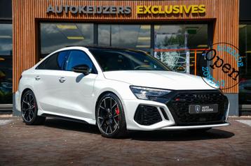 Audi RS3 Limousine 2.5 TFSI RS 3 quattro Panoramadak B&O HUD beschikbaar voor biedingen