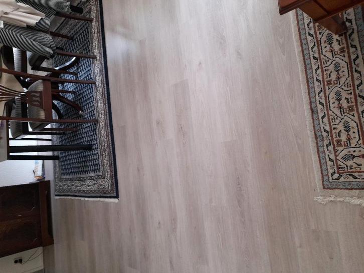 kliklaminaat 60m2 zgan, Doe-het-zelf en Verbouw, Vloerdelen en Plavuizen, Zo goed als nieuw, Laminaat, Hout, 50 tot 150 cm, 10 tot 30 cm