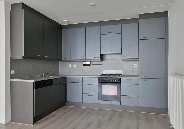 Grijze Hoekkeuken met Apparatuur vanaf 19-20 november, Huis en Inrichting, Keuken | Complete keukens, Gebruikt, Hoekkeuken, Grijs