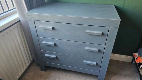 Complete babykamer serie Woood Dennis, Kinderen en Baby's, Kinderkamer | Commodes en Kasten, Zo goed als nieuw, Ophalen