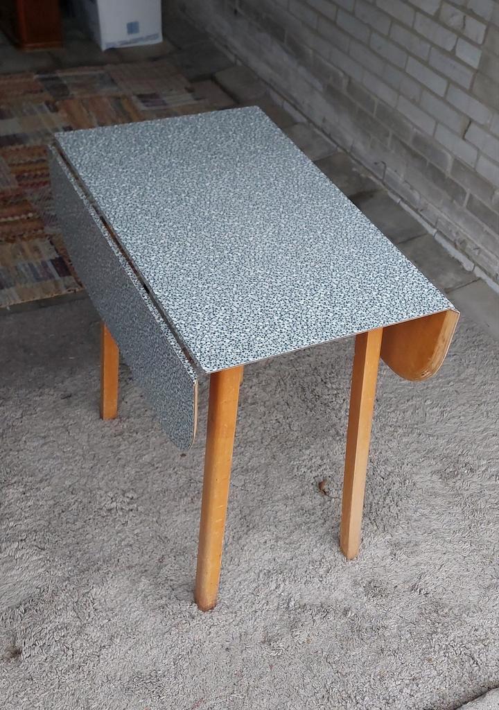 Formica keukentafel uit de jaren 60, Huis en Inrichting, Tafels | Eettafels, Gebruikt, 50 tot 100 cm, Rechthoekig, Ophalen