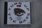 TURN UP THE BASS deel 19 ARCADE TV-CD, Cd's en Dvd's, Verzenden, Zo goed als nieuw, Dance Populair