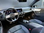 Mercedes-Benz A-klasse 250 e AMG Line|Pano|Sfeer|Multibeam|C, Auto's, Mercedes-Benz, Gebruikt, 4 cilinders, 15 kWh, Wit