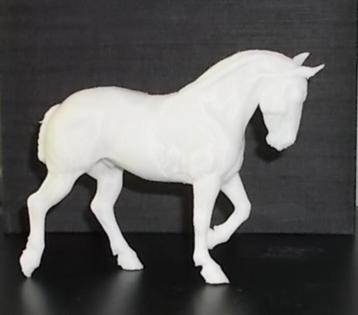 Trekpaard ingevlochten 25 ( zo groot als Schleich) beschikbaar voor biedingen