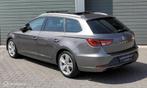 Seat Leon ST 1.4 TSI FR 125PK/CRUISE/NAVI/DCC/PANO/TREKHAAK/, Auto's, Seat, 125 pk, Zwart, 4 cilinders, Leon