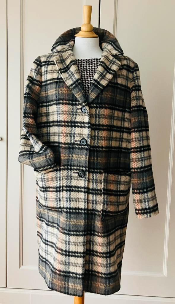 Cartoon wollen mantel, maat M, Kleding | Dames, Jassen | Winter, Zo goed als nieuw, Maat 38/40 (M), Overige kleuren, Ophalen of Verzenden