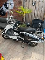 Killerbee torino, Ophalen, Zo goed als nieuw, Benzine