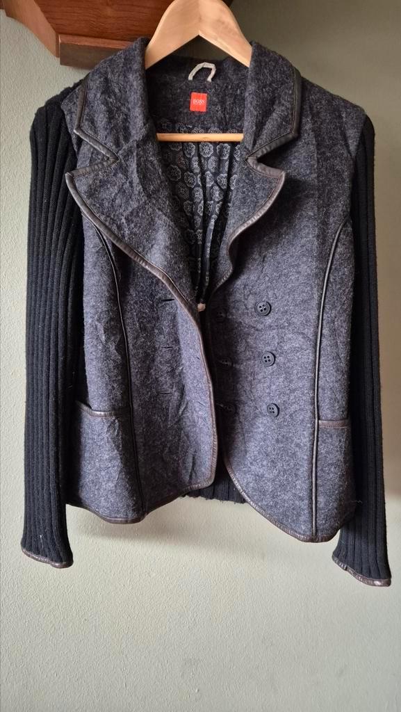 Boss zgan wollen jasje mt L zwart grijs leren biezen, Kleding | Dames, Jasjes, Kostuums en Pakken, Zo goed als nieuw, Maat 38/40 (M)