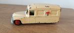 Dinky Toys ziekenauto, Hobby en Vrije tijd, Modelauto's | 1:43, Ophalen of Verzenden, Gebruikt, Auto, Dinky Toys