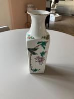 Vintage vaas China vogelmotief, bloemen handgeschilderd, Ophalen of Verzenden