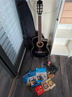Salvador Cortez gitaar met toebehoren, Ophalen, Zo goed als nieuw, Klassieke of Spaanse gitaar