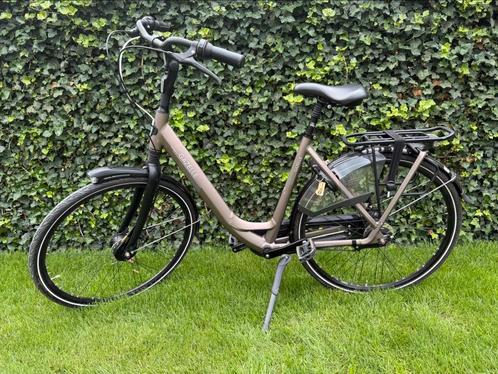 Gazelle Grenoble C8 in PERFECTE STAAT!, Fietsen en Brommers, Fietsen | Dames | Damesfietsen, Zo goed als nieuw, Gazelle, (Extra) lage instap