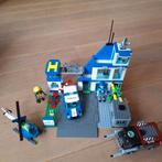 politie bureau met auto, helicopter en boevenwagen, Kinderen en Baby's, Speelgoed | Duplo en Lego, Ophalen, Zo goed als nieuw