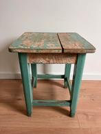 Vintage Turquoise Houten Krukje uit Hongarije, Ophalen of Verzenden, Gebruikt, Hout