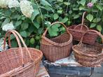 brocante hengselmanden, Huis en Inrichting, Woonaccessoires | Schalen en Manden, Ophalen of Verzenden, Gebruikt, Ovaal, Riet