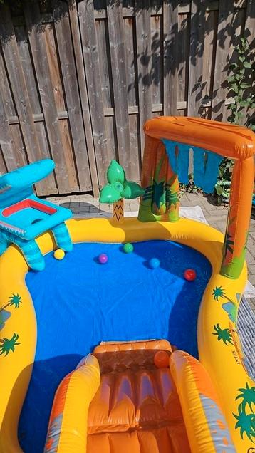 Intex Zwembad Dinosaurus Set 249 x 191 x 109

 beschikbaar voor biedingen