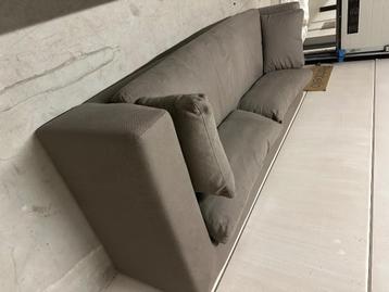 Vrijwel ongebruikte bank 280 x 110 x 70  beschikbaar voor biedingen