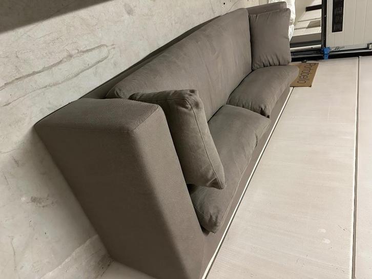 Vrijwel ongebruikte bank 280 x 110 x 70, Huis en Inrichting, Banken | Complete zithoeken, Zo goed als nieuw, Stof, Ophalen