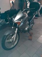 Honda varadero 125ccm, Fietsen en Brommers, Brommers | Crossbrommers, Ophalen, Zo goed als nieuw, Honda