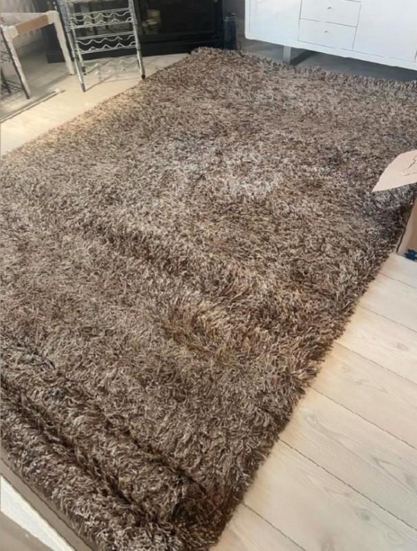 Bruin Shaggy Vloerkleed Manhattan 200x290, Huis en Inrichting, Stoffering | Tapijten en Kleden, Gebruikt, 200 cm of meer, 200 cm of meer