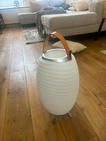Bluetooth speaker beschikbaar voor biedingen
