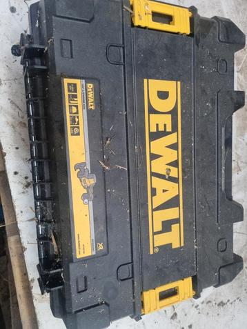 Dewalt koffer voor kleine  reciprozaag lege koffer 