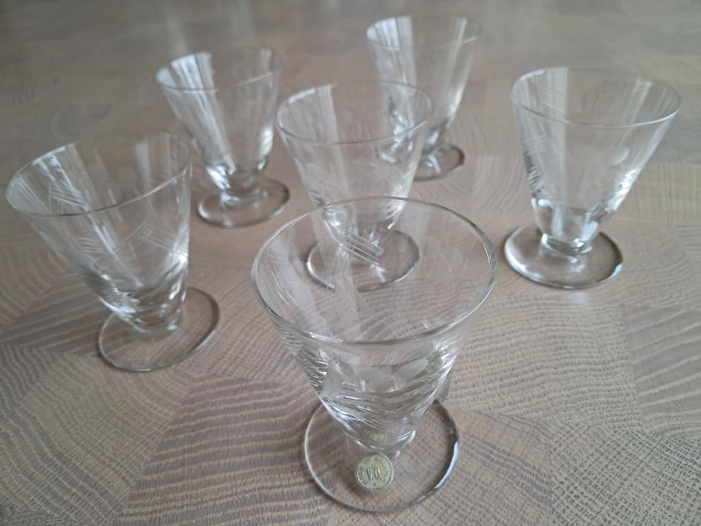 6 geslepen vintage glaasjes, Antiek en Kunst, Antiek | Glas en Kristal, Ophalen of Verzenden