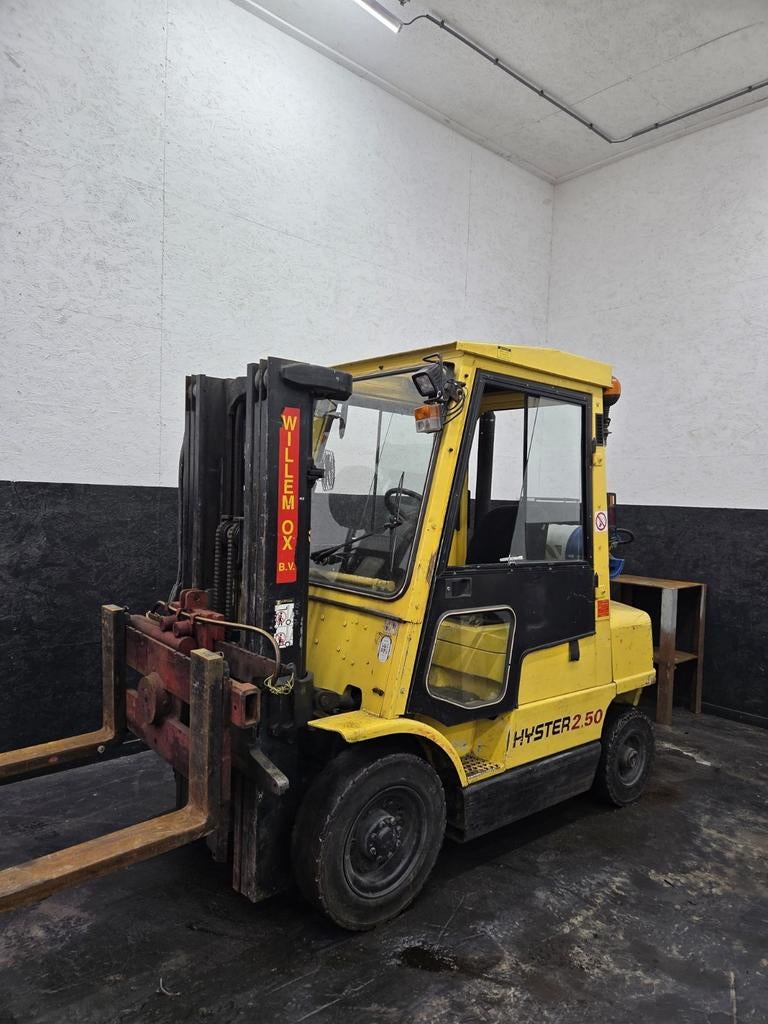 Hyster Heftruck 2.5 Ton LPG met Kantelaar dichte cabine, Zakelijke goederen, LPG, Heftruck, Ophalen of Verzenden, Hyster