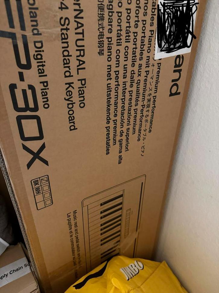 Roland FP-30X digitale piano – Zo goed als nieuw + standaard, Muziek en Instrumenten, Piano's, Zo goed als nieuw, Zwart, Ophalen of Verzenden