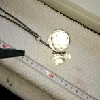 2 Ketting met Kristallen Bol Hanger, Met kristal, Overige materialen, Gebruikt, Ophalen of Verzenden