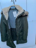 Groene winterjas Trafaluc (Zara) - Maat S, Ophalen of Verzenden, Zo goed als nieuw, Maat 36 (S), Groen