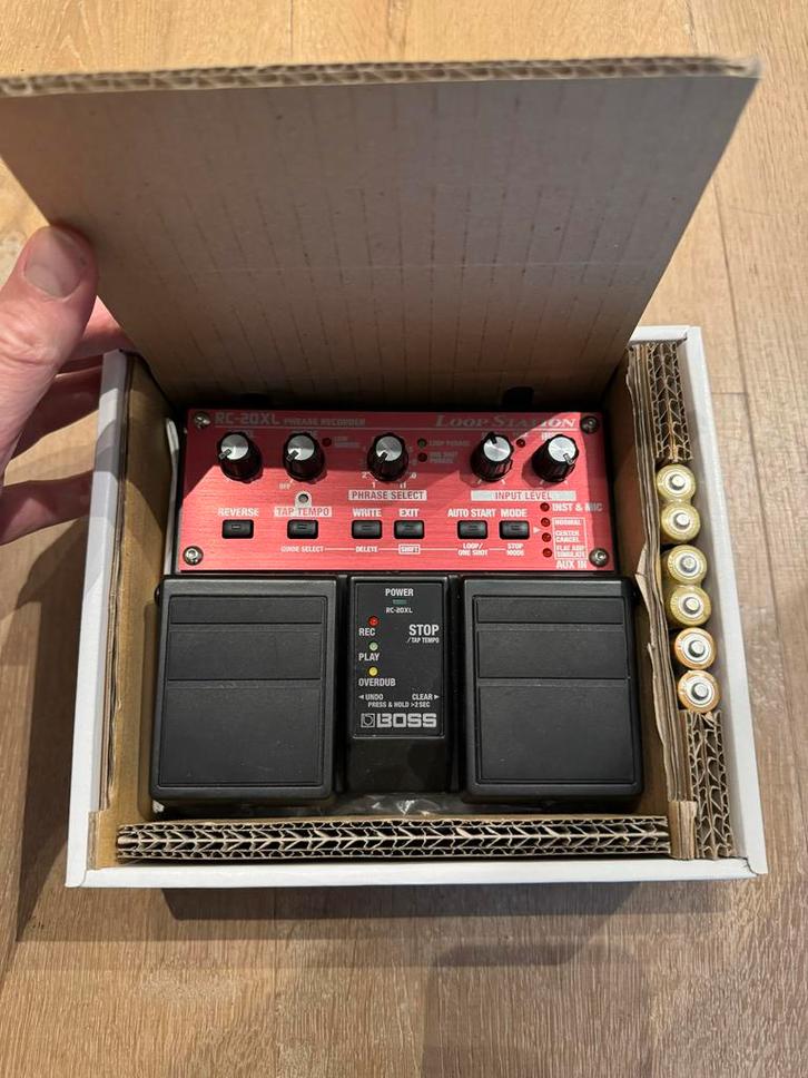 Boss RC-20XL Loop Station (NIEUW in doos!), Muziek en Instrumenten, Effecten, Nieuw, Delay of Echo, Ophalen of Verzenden