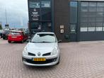 Renault Clio 1.2 16V 55KW 3-DRS E4 2007 Grijs airco, Auto's, Voorwielaandrijving, 535 kg, 74 pk, 4 cilinders