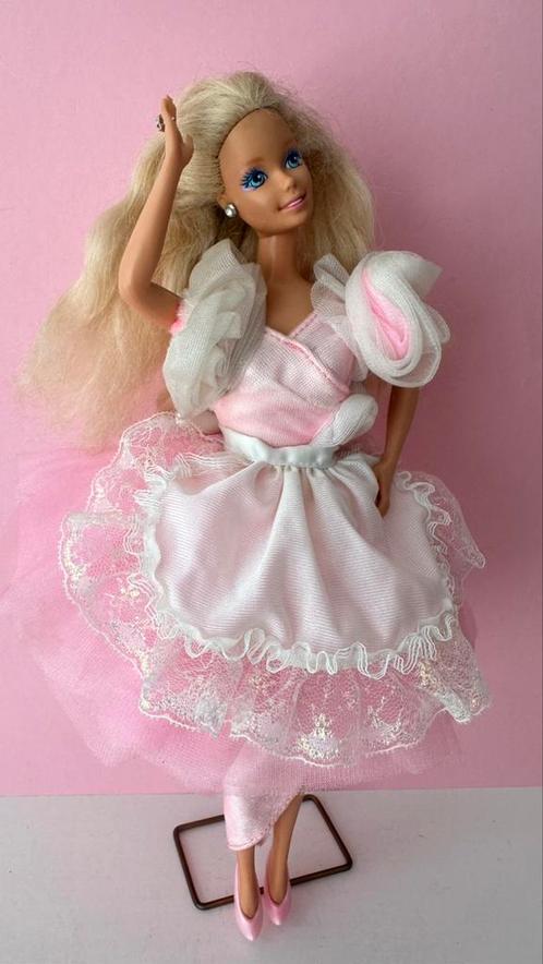 vintage Barbie SWEET ROSES Mattel 1989, Verzamelen, Poppen, Zo goed als nieuw, Pop, Ophalen of Verzenden
