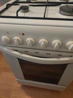 Gasfornuis  indesit, Witgoed en Apparatuur, Fornuizen, Gebruikt, Gas, Vrijstaand, 85 tot 90 cm