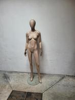 Etalagepop "Hans Boodt" vrouw paspop Gecoat met papiermaché!, Ophalen of Verzenden, Zo goed als nieuw, Paspop