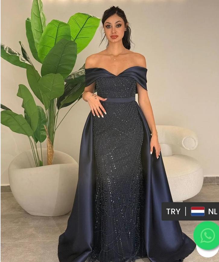 Elegante Avondjurk, Kleding | Dames, Jurken, Zo goed als nieuw, Maat 38/40 (M), Zwart, Ophalen of Verzenden