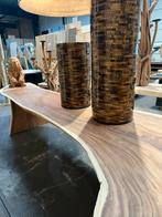Prachtige Suar boomstamtafels eettafels eiken diverse maten