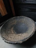 Donkere stenen schaal, Huis en Inrichting, Schaal, Rond, Ophalen of Verzenden, Zo goed als nieuw
