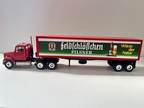 International van Feldschlösschen Pils van Conrad, Hobby en Vrije tijd, Modelauto's | 1:50, Gebruikt, Bus of Vrachtwagen, Conrad