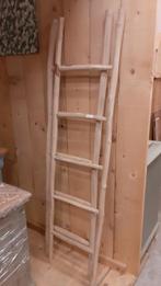 houten ladder, Ophalen, Zo goed als nieuw